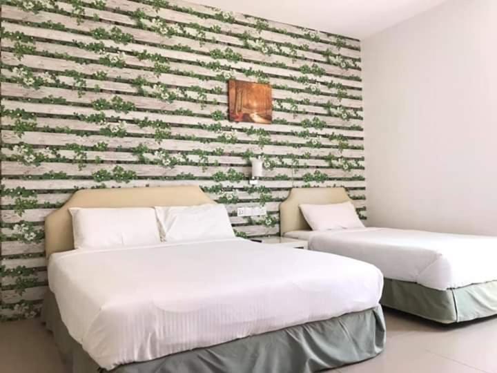 Summer Green Lodge Куантан Экстерьер фото